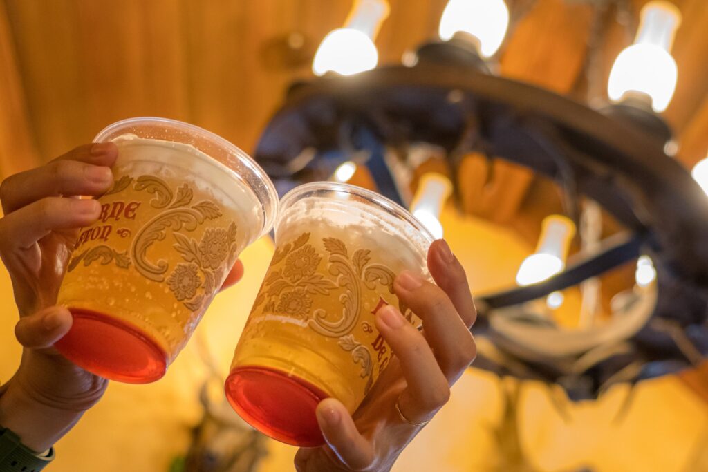 クリスタルパレスレストラン　値段