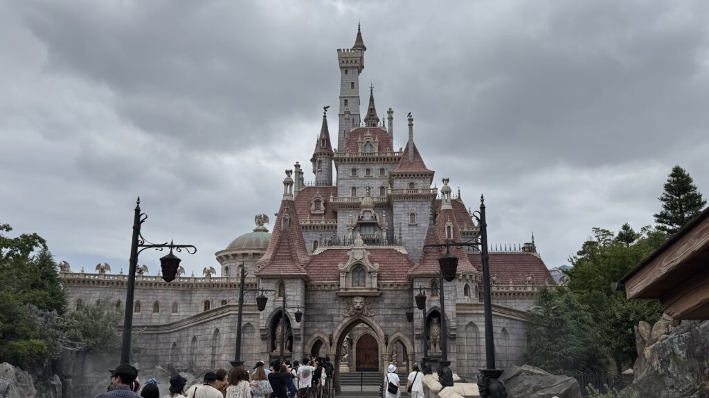 ディズニー　混雑